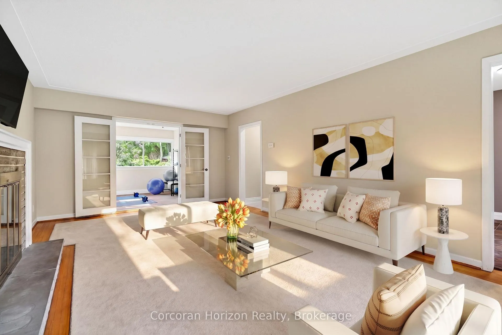 Photo 8 of 110 Mansfield Drive, Hamilton, Ancaster — HOMEH