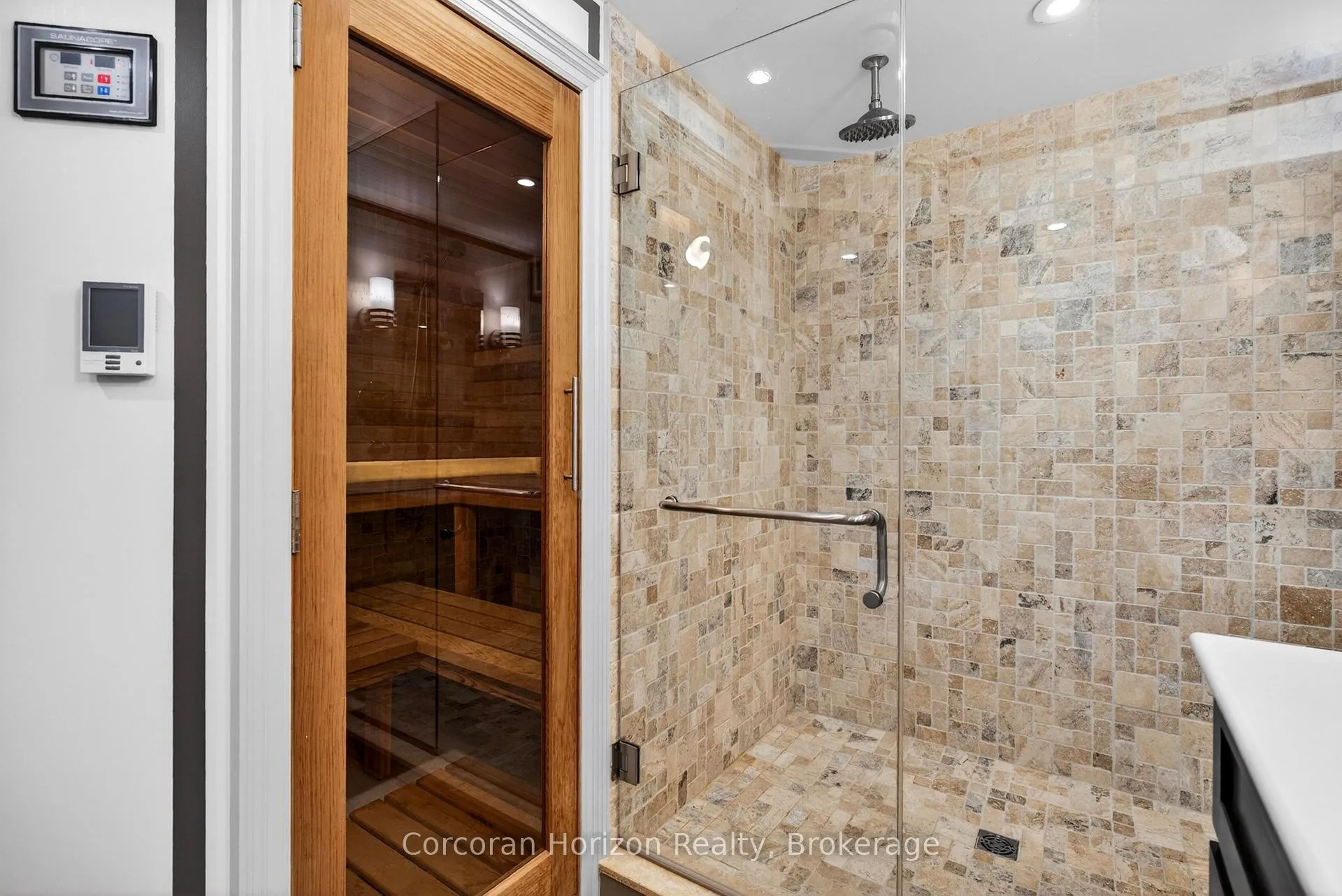 Photo 27 of 110 Mansfield Drive, Hamilton, Ancaster — HOMEH
