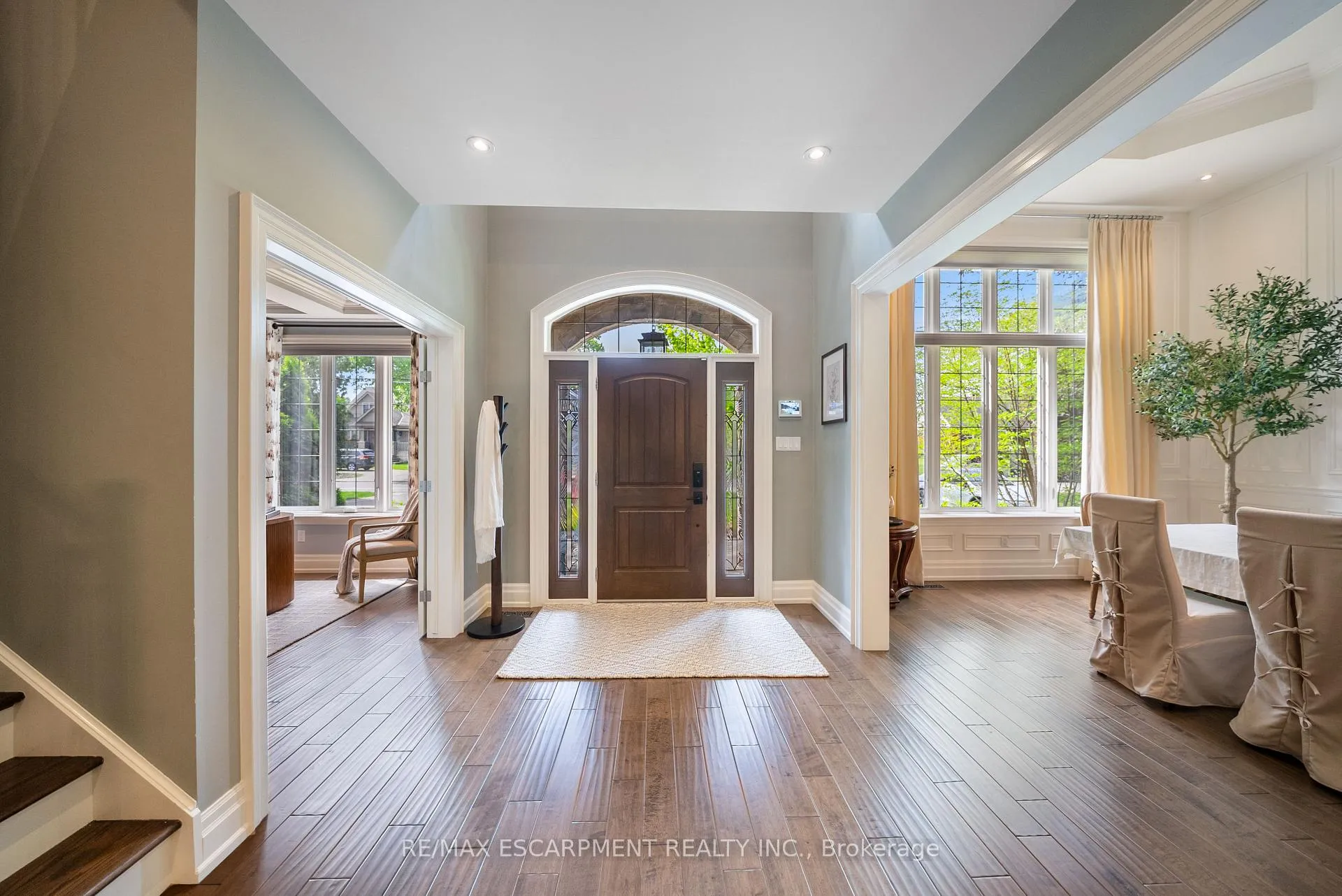 Photo 6 of 648 Cedar Avenue, Burlington, LaSalle — HOMEH