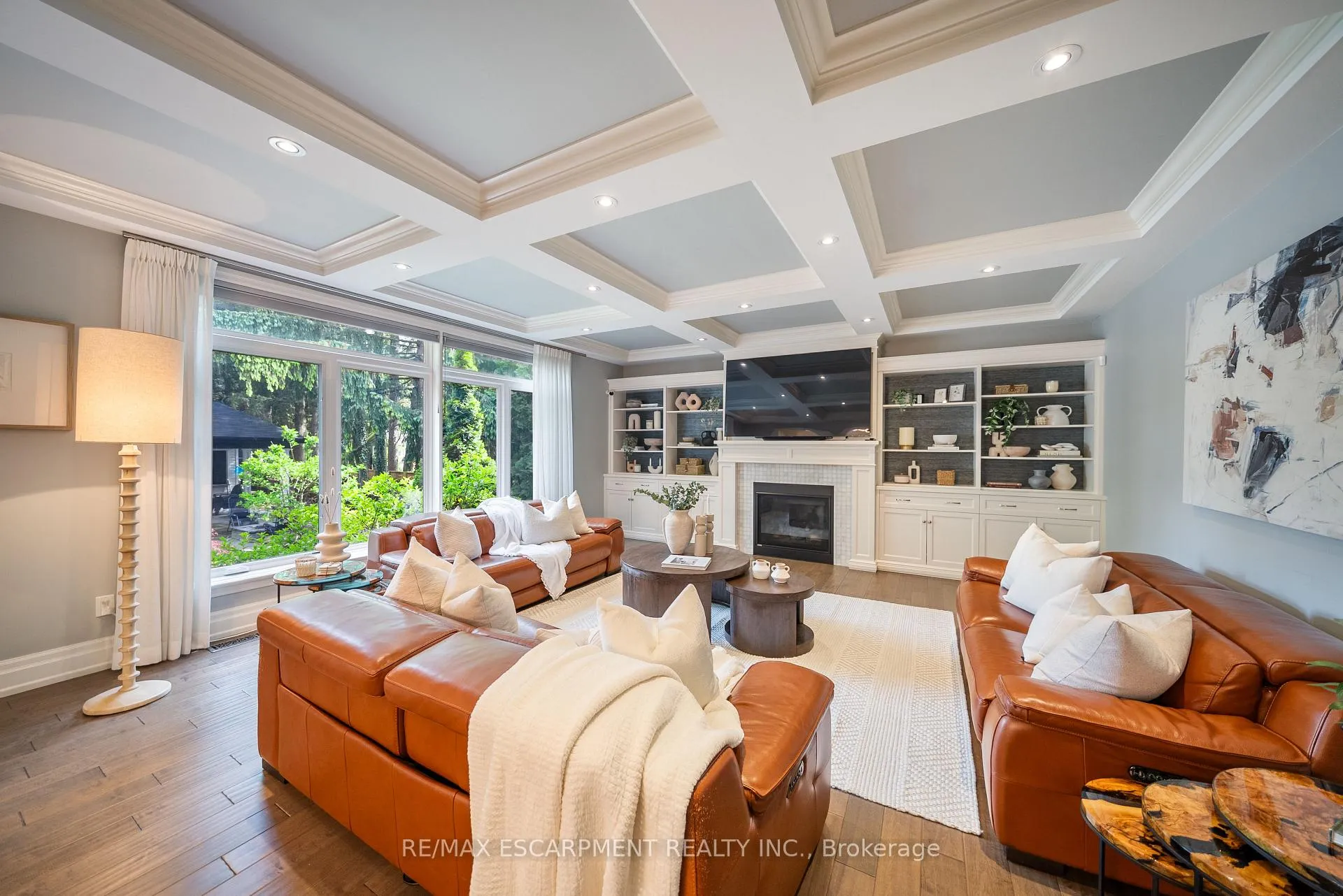 Photo 8 of 648 Cedar Avenue, Burlington, LaSalle — HOMEH