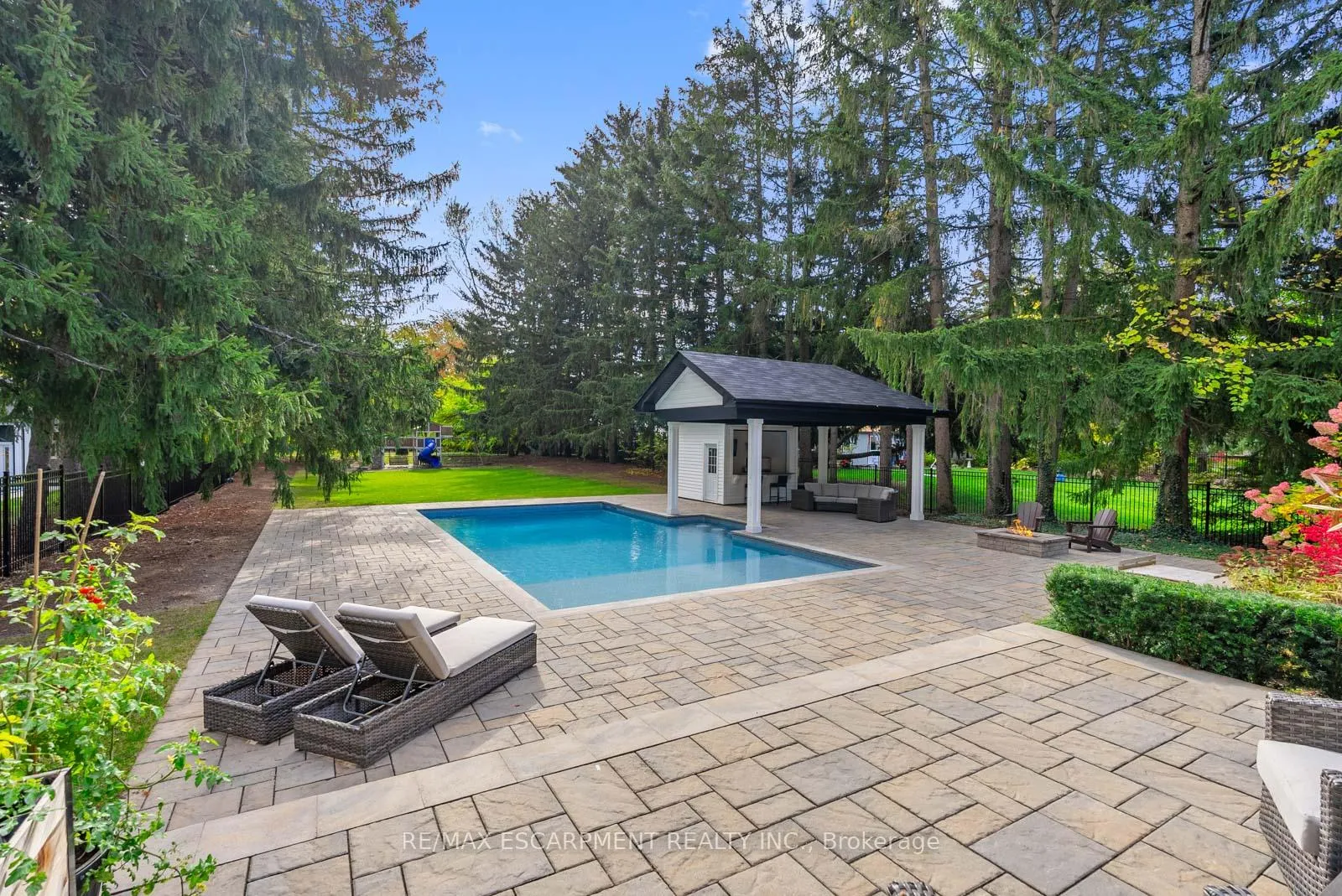 Photo 29 of 648 Cedar Avenue, Burlington, LaSalle — HOMEH