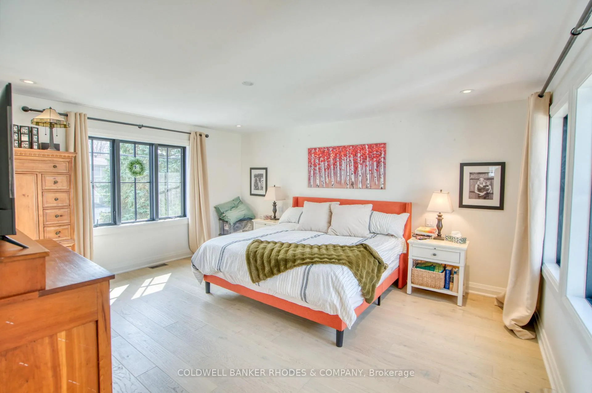 Photo 13 of 73 Kilbarry Crescent, Ottawa, Manor Park — HOMEH