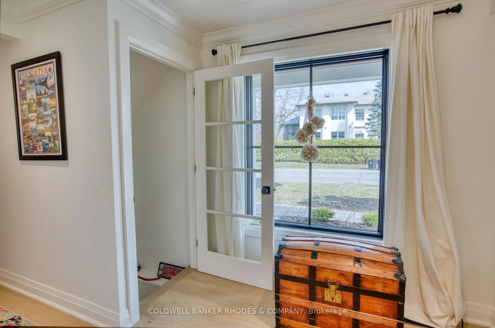 Photo 19 of 73 Kilbarry Crescent, Ottawa, Manor Park — HOMEH