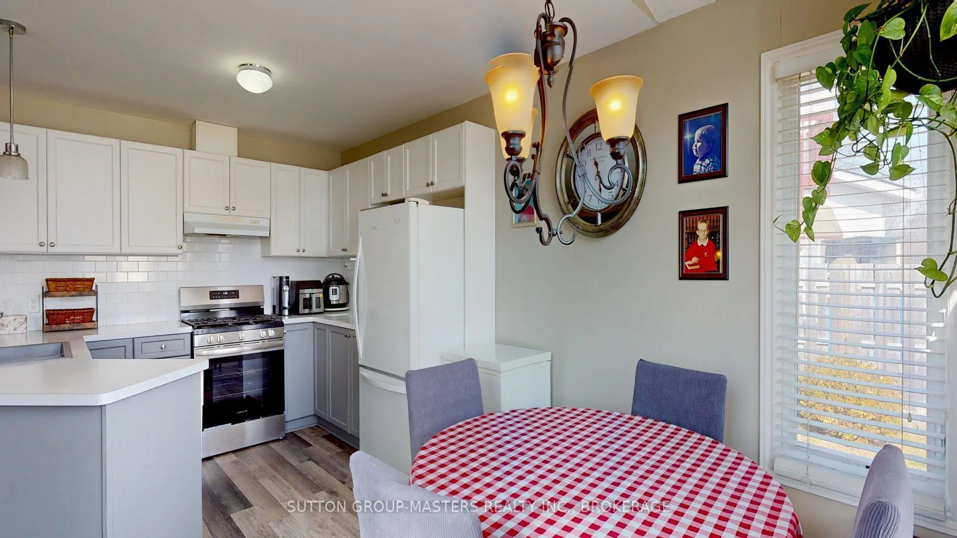 Photo 11 of 67 Eugene Court, Kingston, Rideau — HOMEH