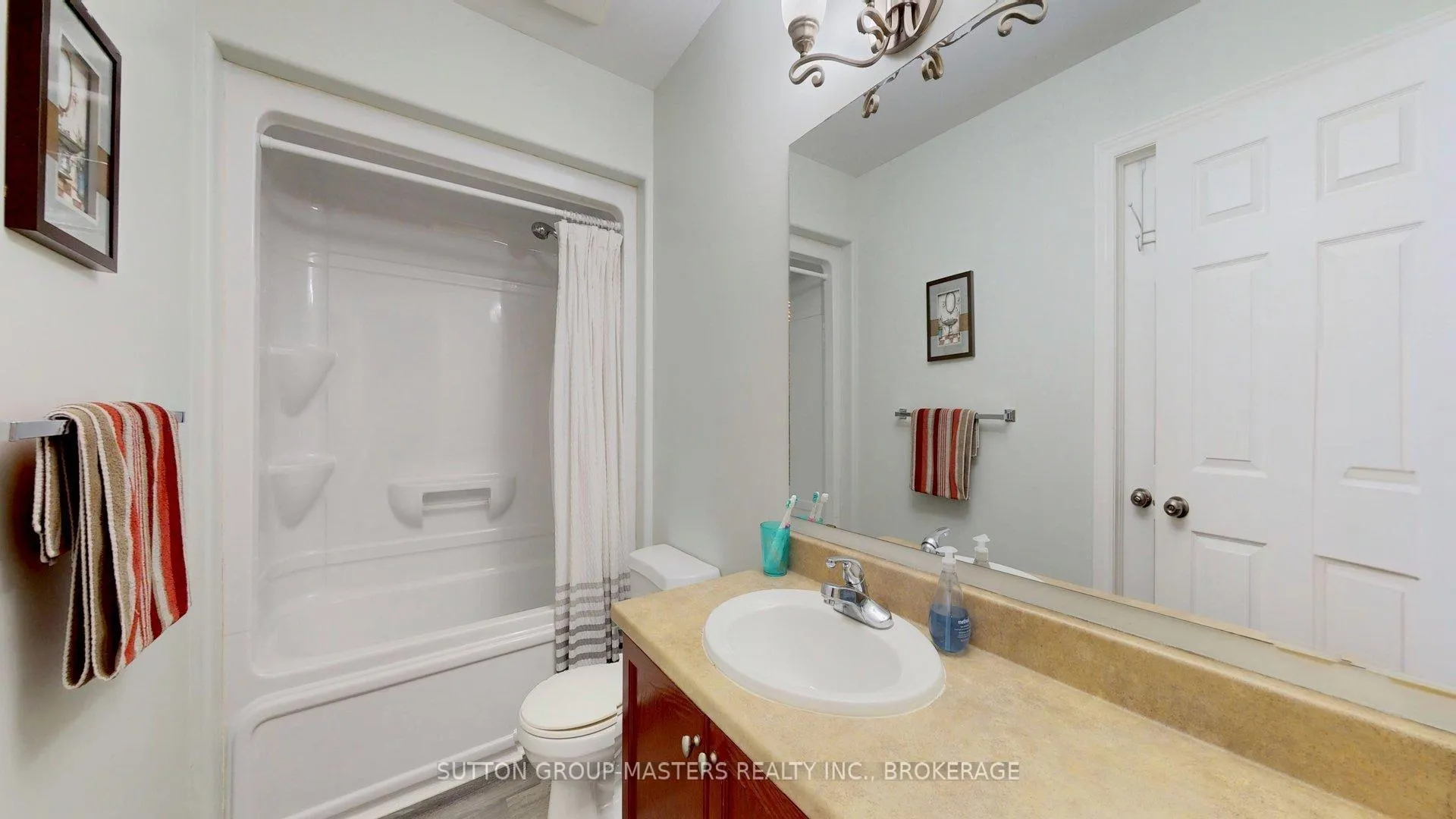 Photo 21 of 67 Eugene Court, Kingston, Rideau — HOMEH
