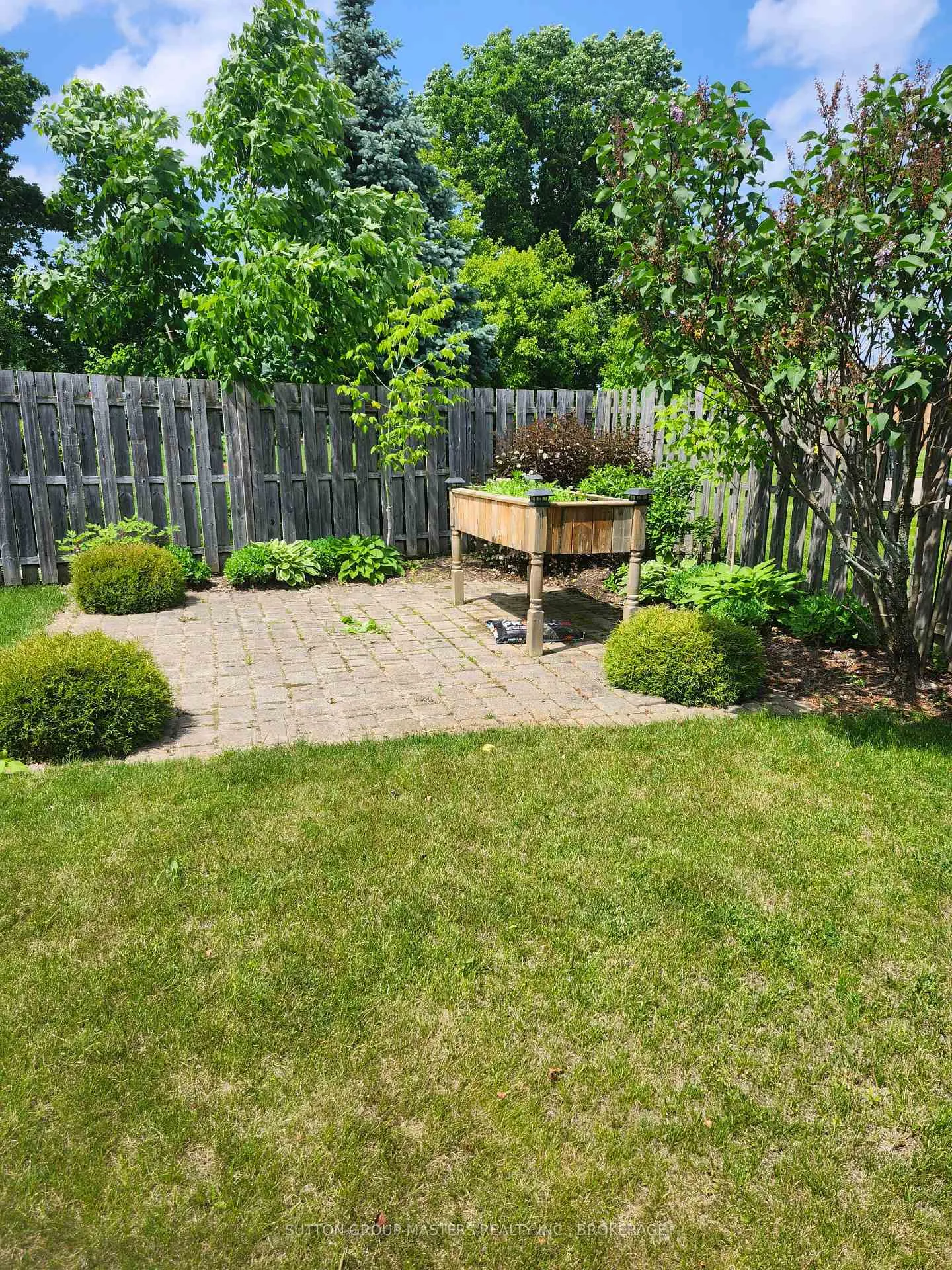 Photo 37 of 67 Eugene Court, Kingston, Rideau — HOMEH