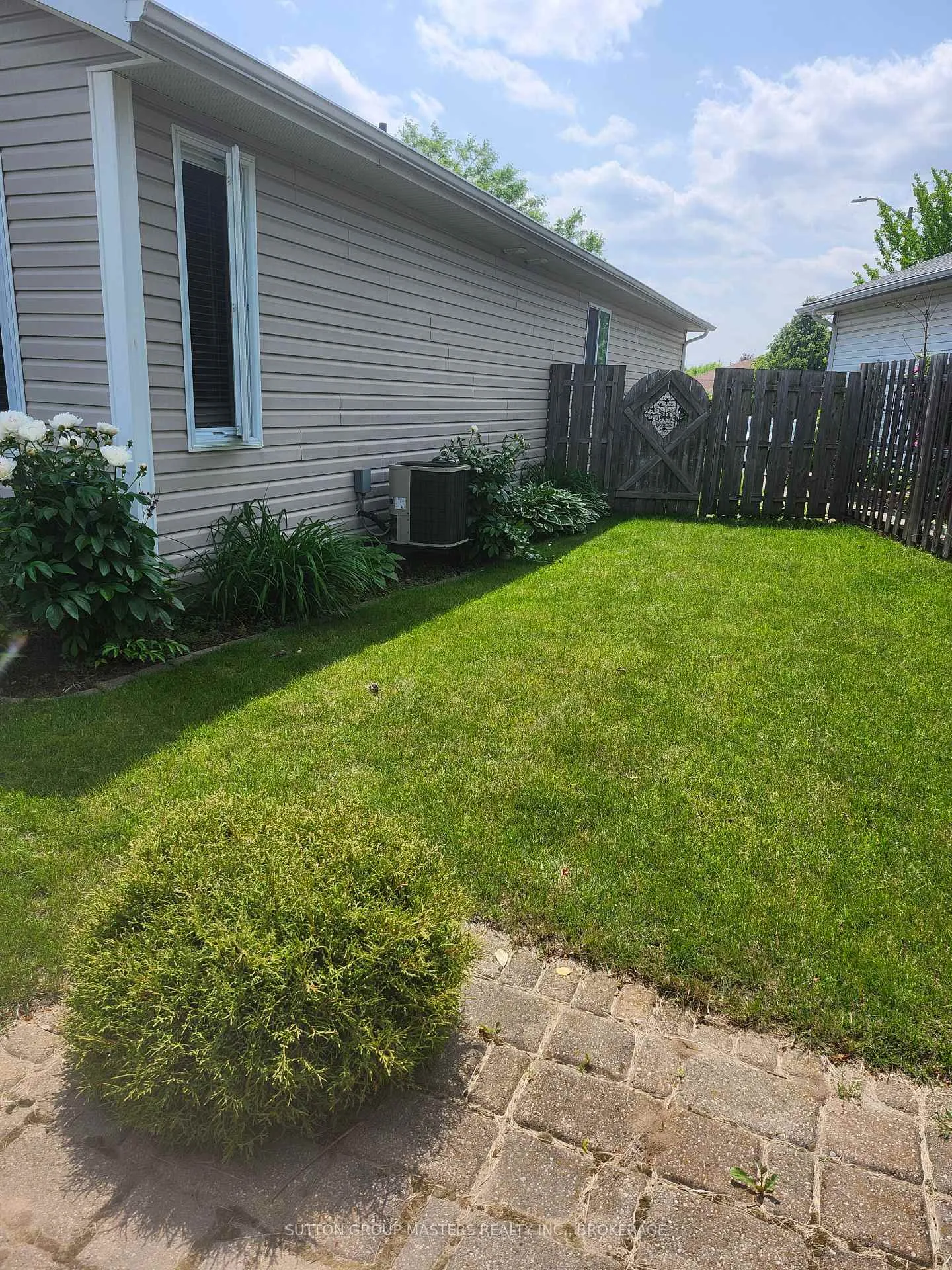 Photo 38 of 67 Eugene Court, Kingston, Rideau — HOMEH