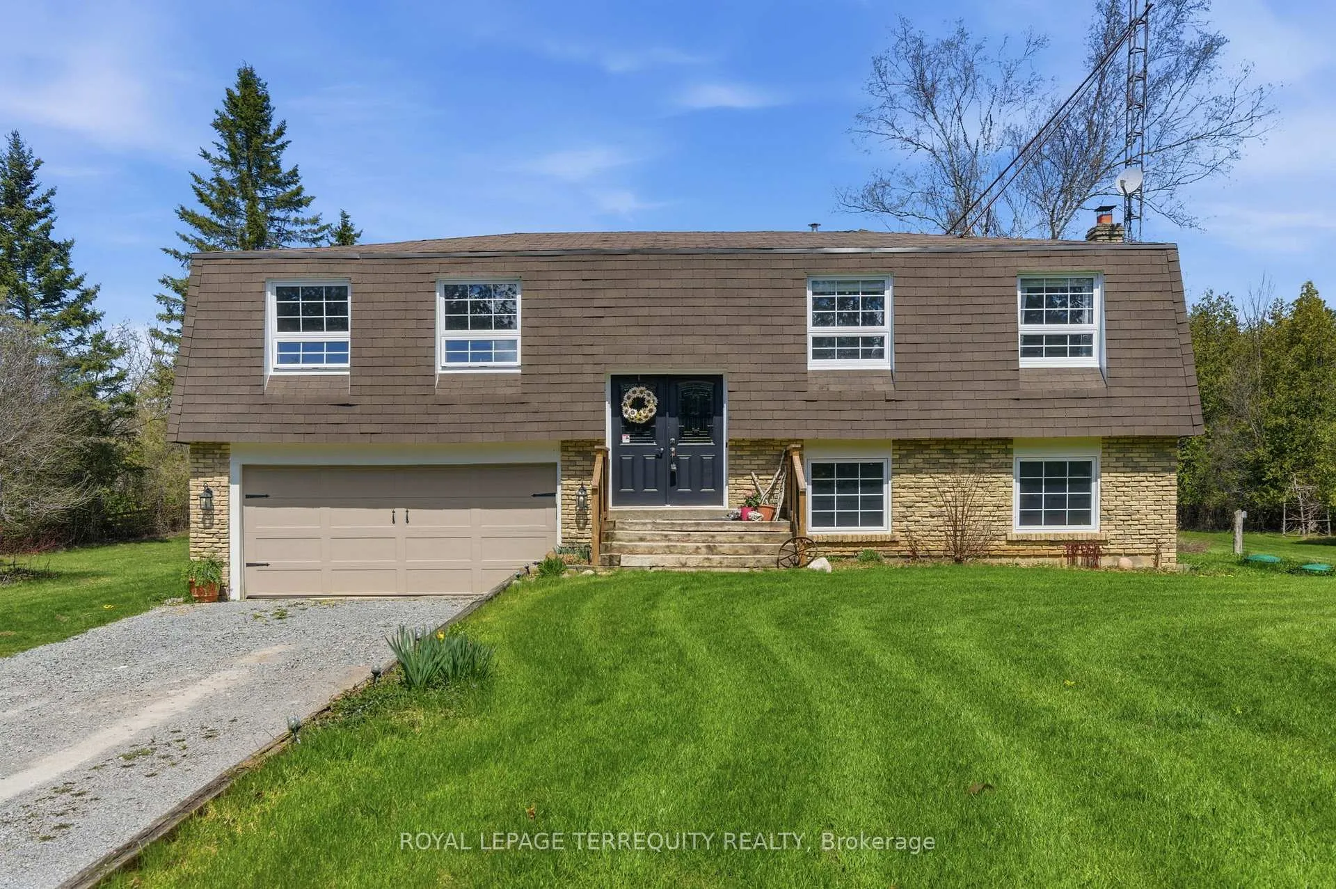 Front of 119 Farmstead Road
