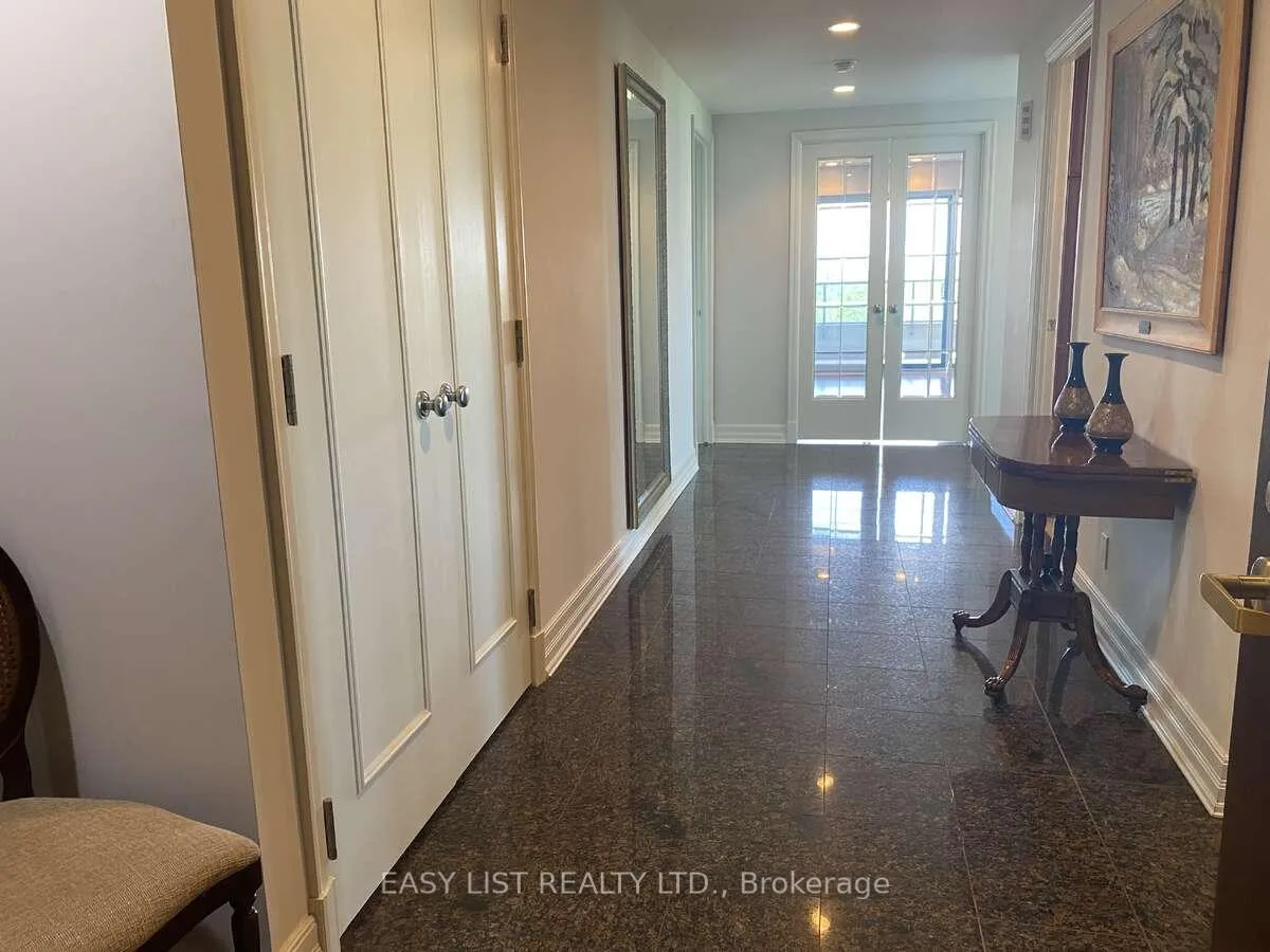 Photo 6 of Unit 803, 3580 Rivergate Way, Ottawa, Quinterra — HOMEH