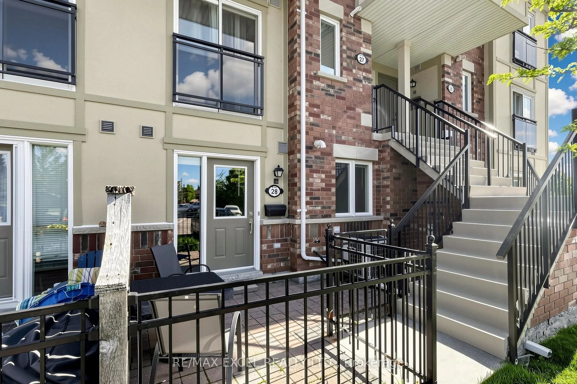 Photo 5 of Unit 28, 2285 Bur Oak Avenue, Markham, Greensborough — HOMEH