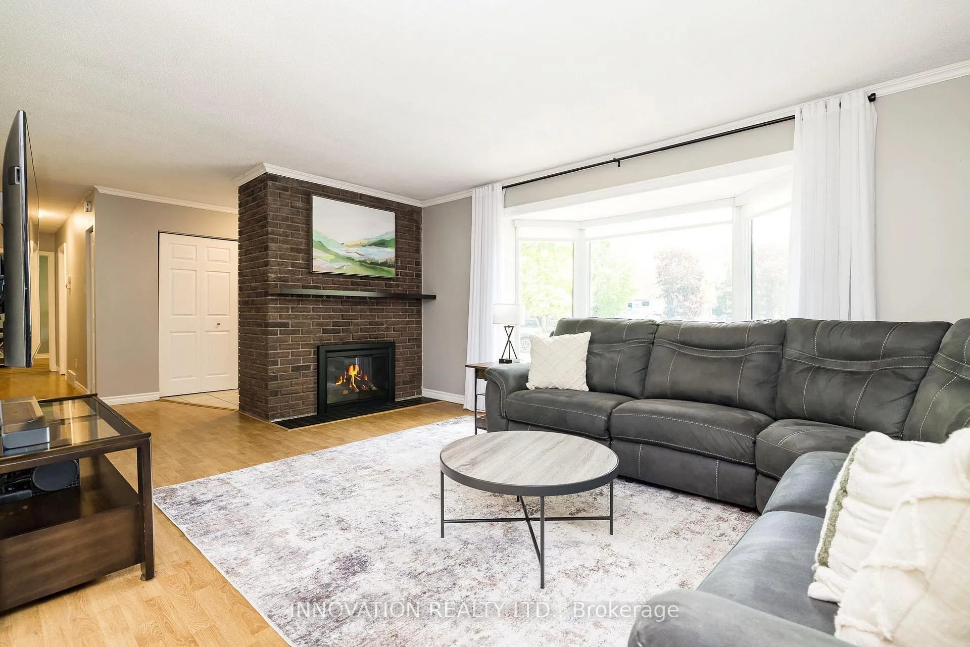 Photo 7 of 17 Cobblestone Court, Ottawa, Munster — HOMEH