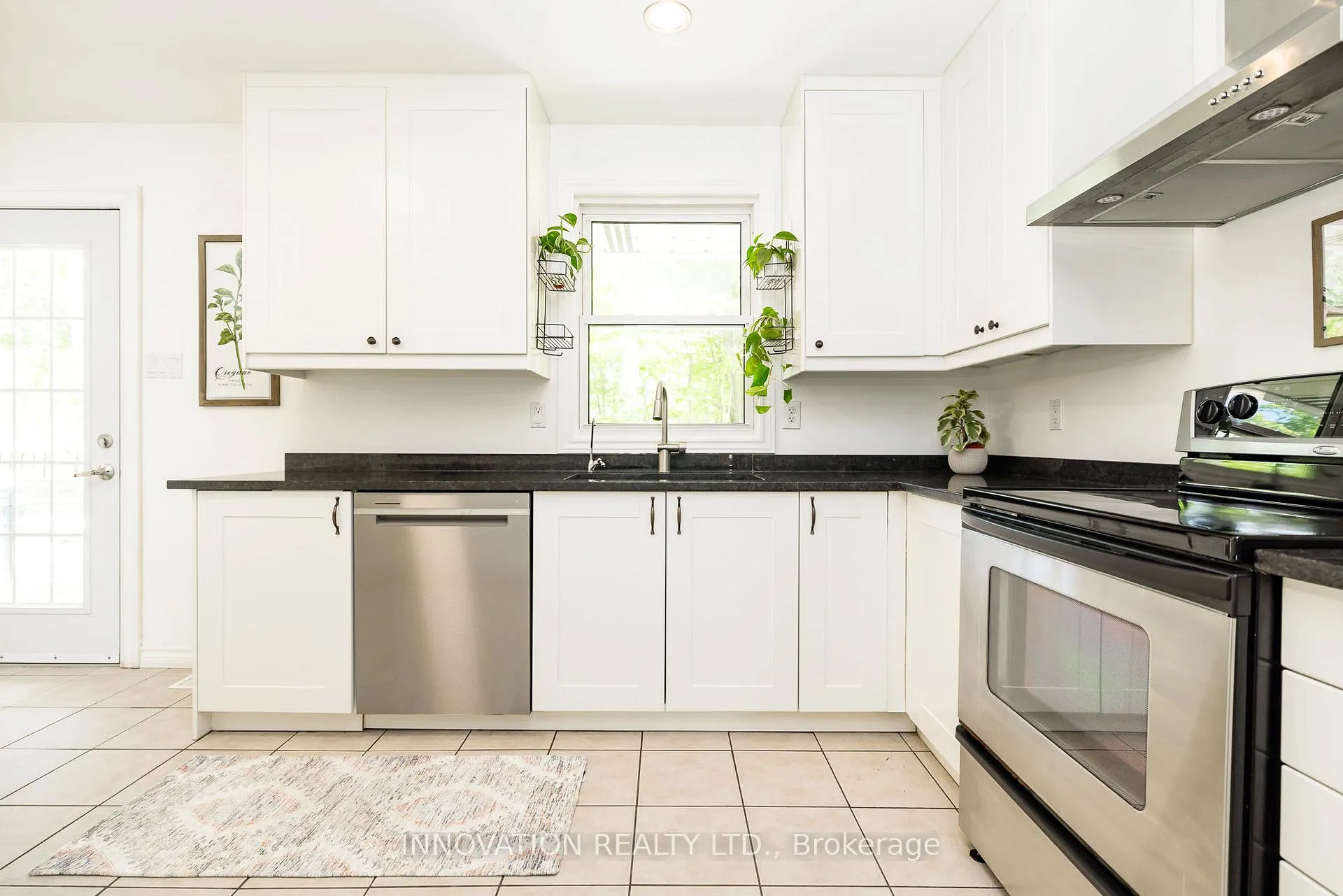 Photo 15 of 17 Cobblestone Court, Ottawa, Munster — HOMEH