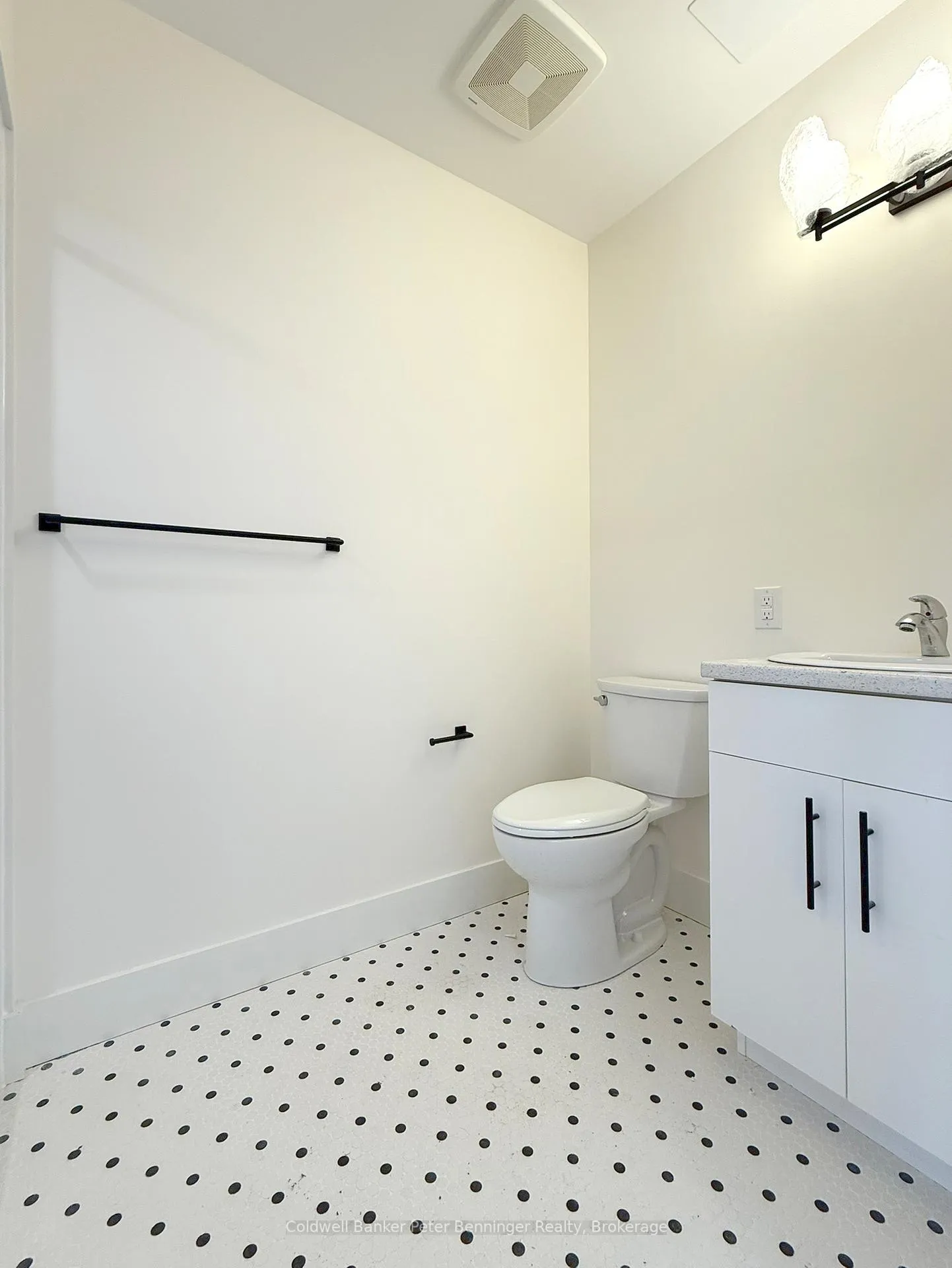 Photo 5 of Unit 202, 604 Queen Street S, Arran-Elderslie — HOMEH