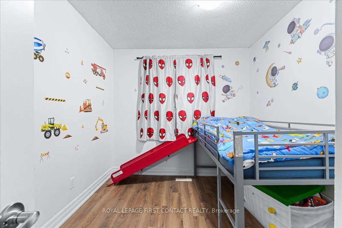 Photo 15 of Unit I7, 63 Ferris Lane, Barrie, Cundles East — HOMEH