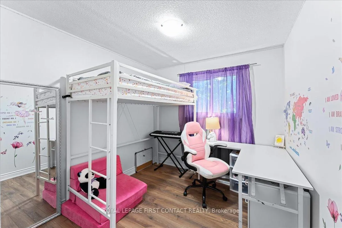Photo 18 of Unit I7, 63 Ferris Lane, Barrie, Cundles East — HOMEH