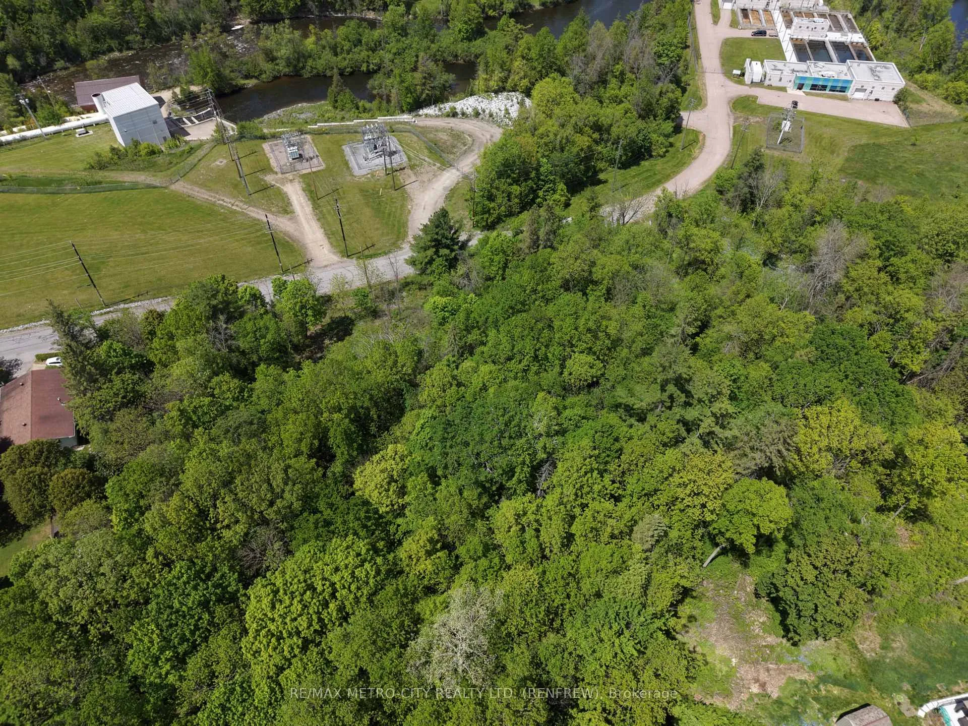 Photo 5 of Lot 2 Mutual Avenue, Renfrew — HOMEH