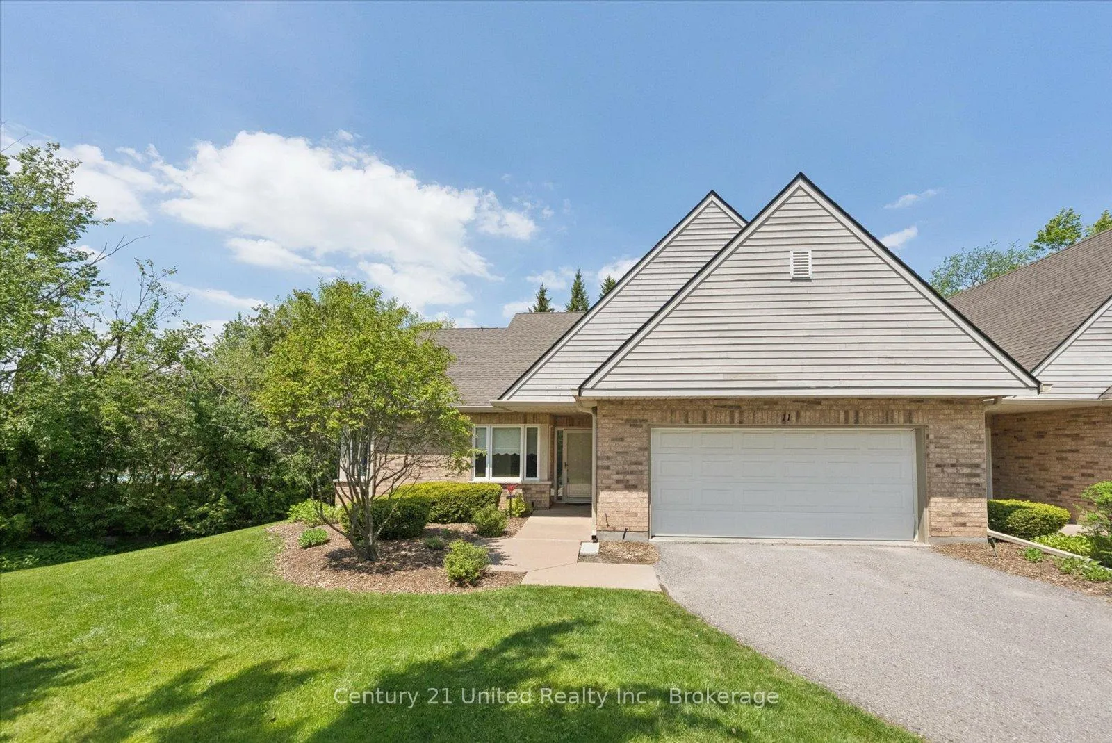 Front of Unit 11, 1850 Cherryhill Road