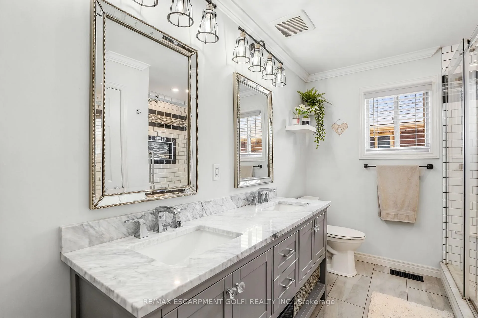 Photo 26 of 24 Benziger Lane, Hamilton, Fruitland — HOMEH