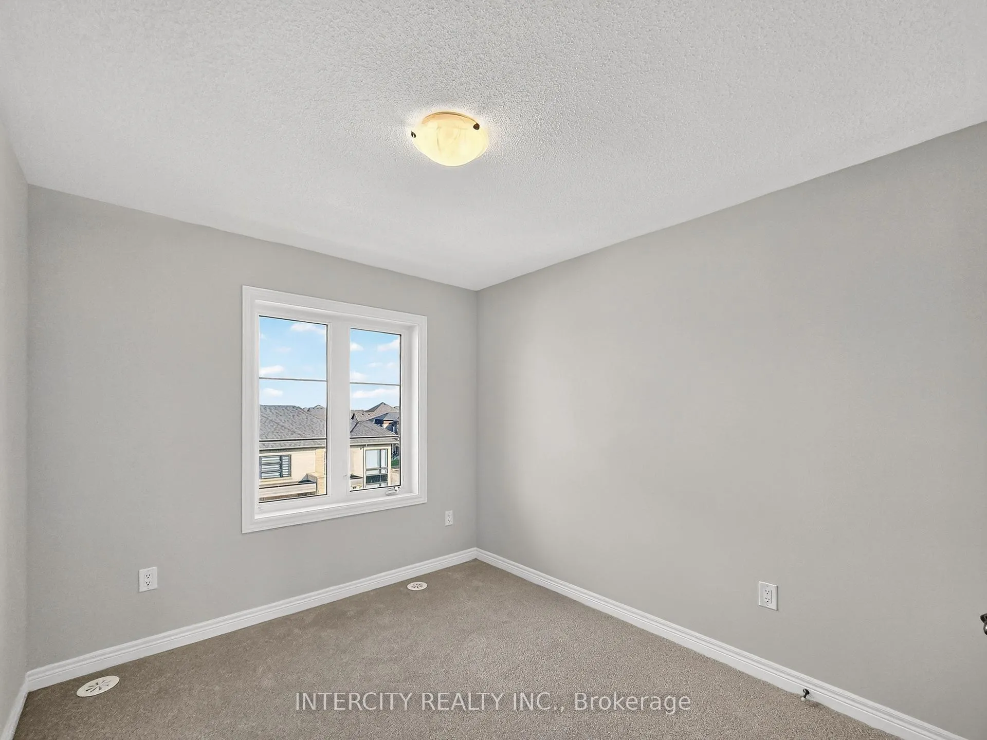 Photo 38 of 100 Grassbank Road, Brampton, Sandringham-Wellington North — HOMEH