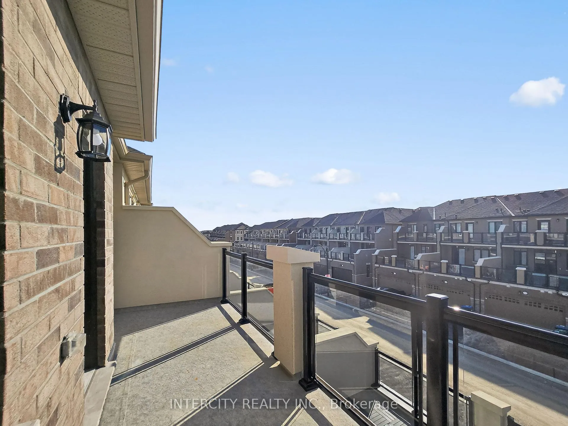 Photo 41 of 100 Grassbank Road, Brampton, Sandringham-Wellington North — HOMEH