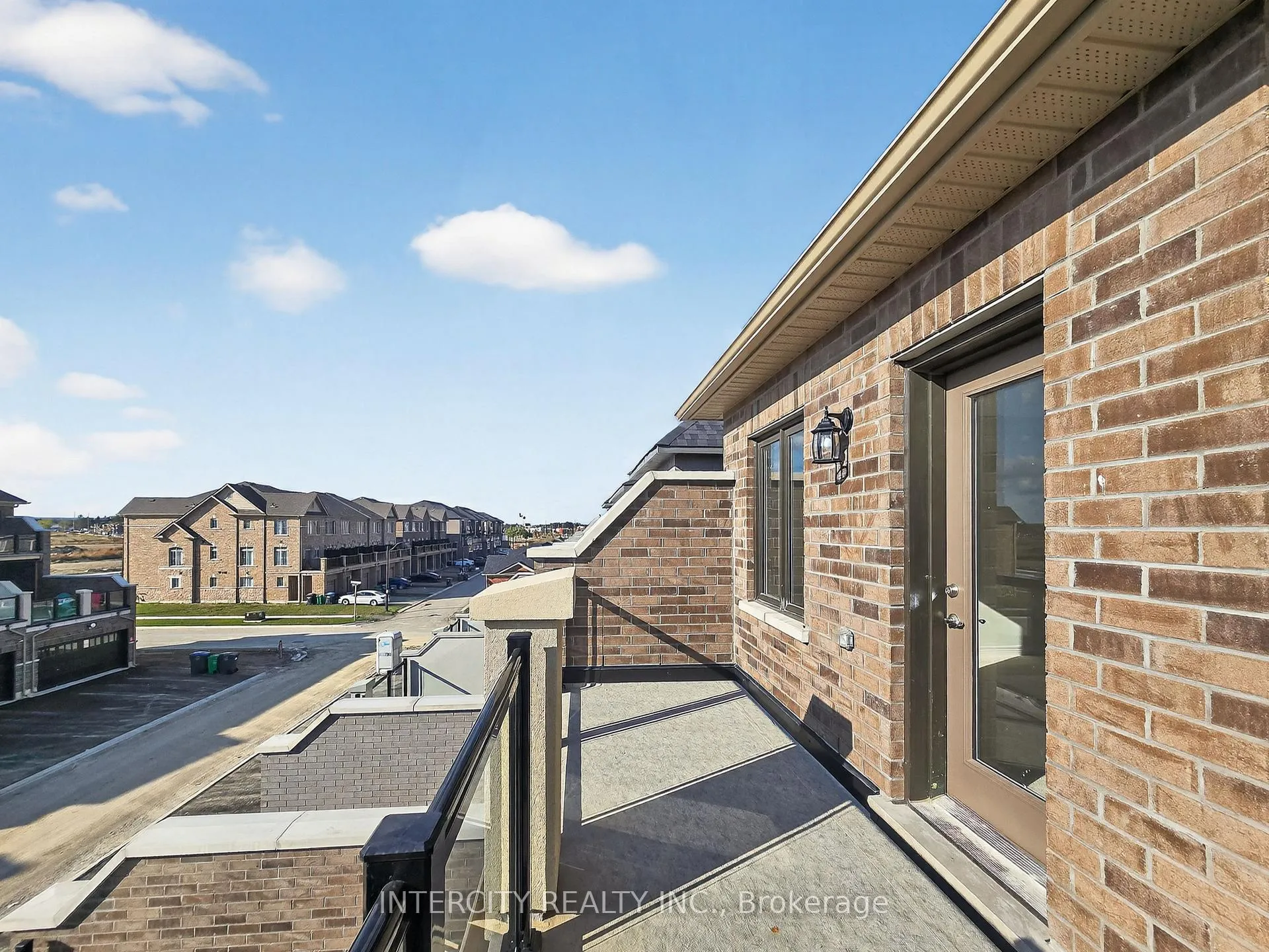 Photo 44 of 100 Grassbank Road, Brampton, Sandringham-Wellington North — HOMEH