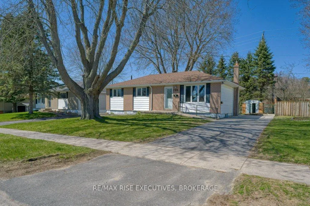 Photo 1 of Unit 2, 795 Aylmer Crescent, Kingston, South of Taylor-Kidd Blvd — HOMEH