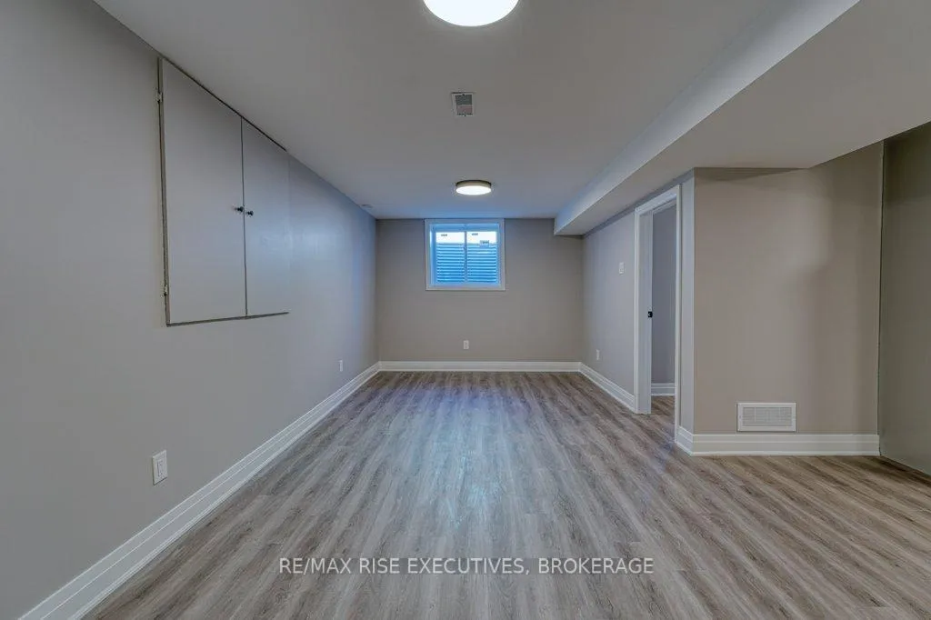 Photo 13 of Unit 2, 795 Aylmer Crescent, Kingston, South of Taylor-Kidd Blvd — HOMEH