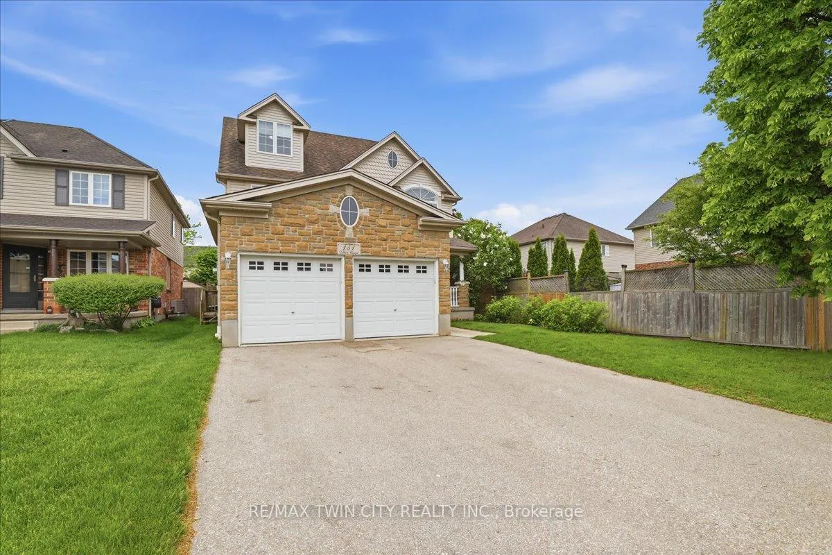 Photo 1 of 151 Decaro Crescent, Cambridge, Hespeler Village — HOMEH