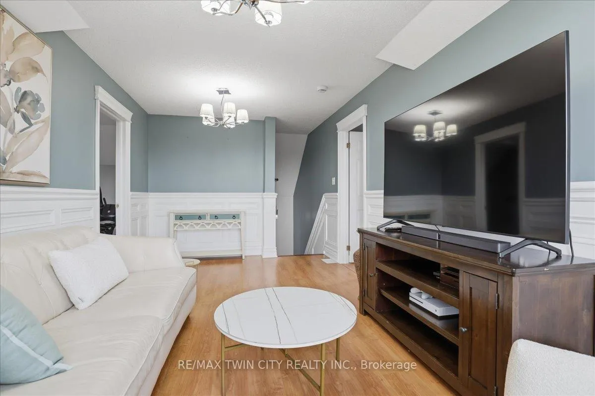 Photo 30 of 151 Decaro Crescent, Cambridge, Hespeler Village — HOMEH