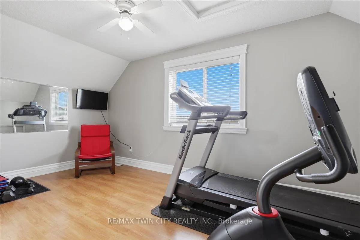 Photo 31 of 151 Decaro Crescent, Cambridge, Hespeler Village — HOMEH