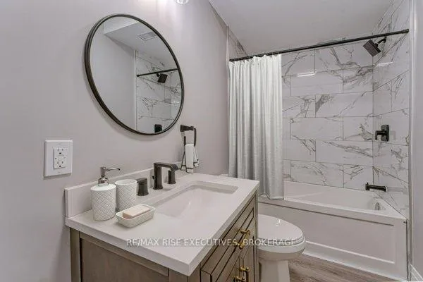 Photo 9 of Unit 2, 1344 Brackenwood Crescent, Kingston, City Northwest — HOMEH
