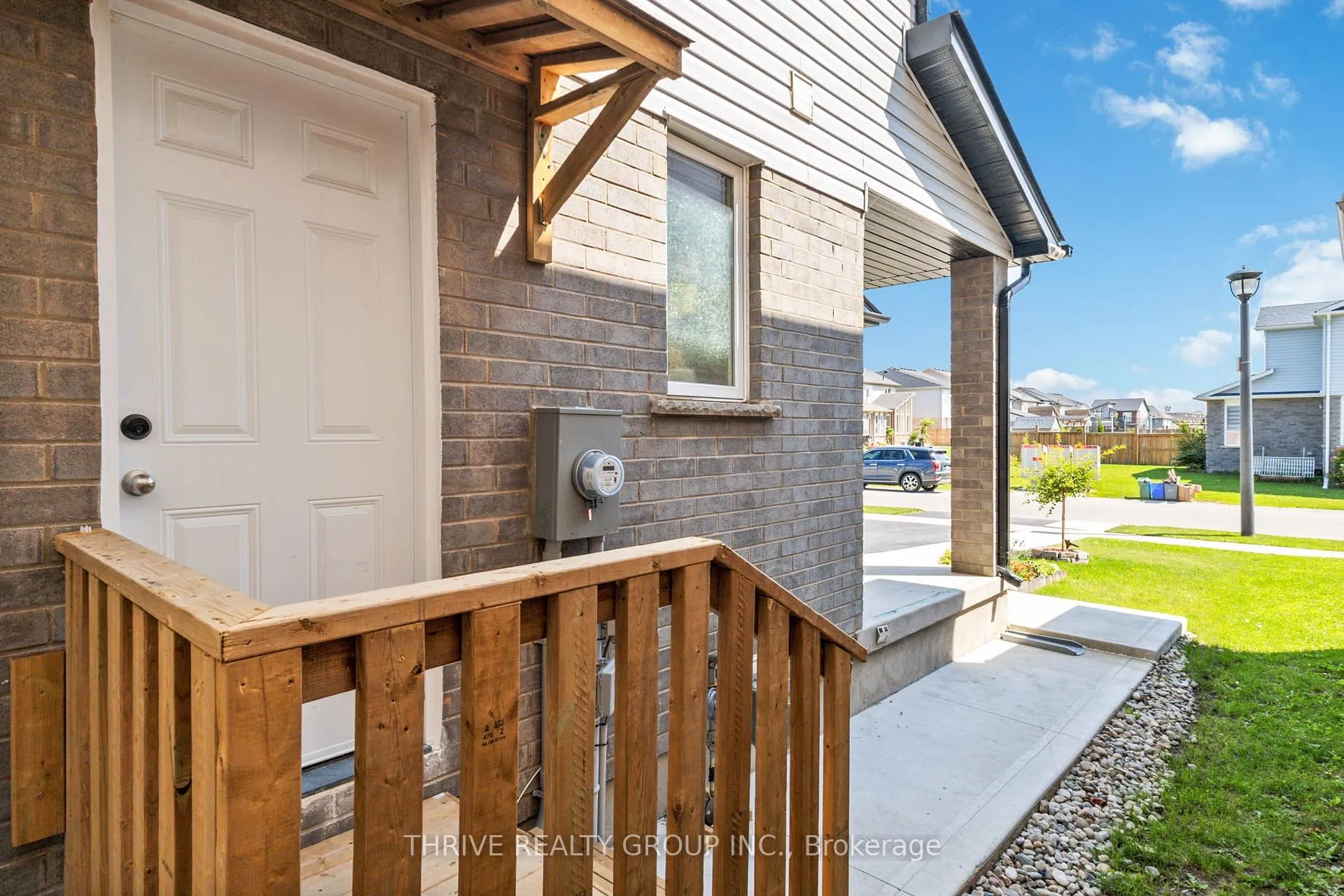 Photo 3 of Unit Lower, 2043 Cedarpark Drive, London, North D — HOMEH