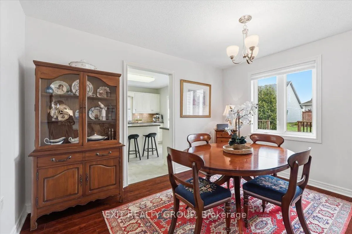 Photo 14 of 26 Lockwood Drive, Brighton — HOMEH