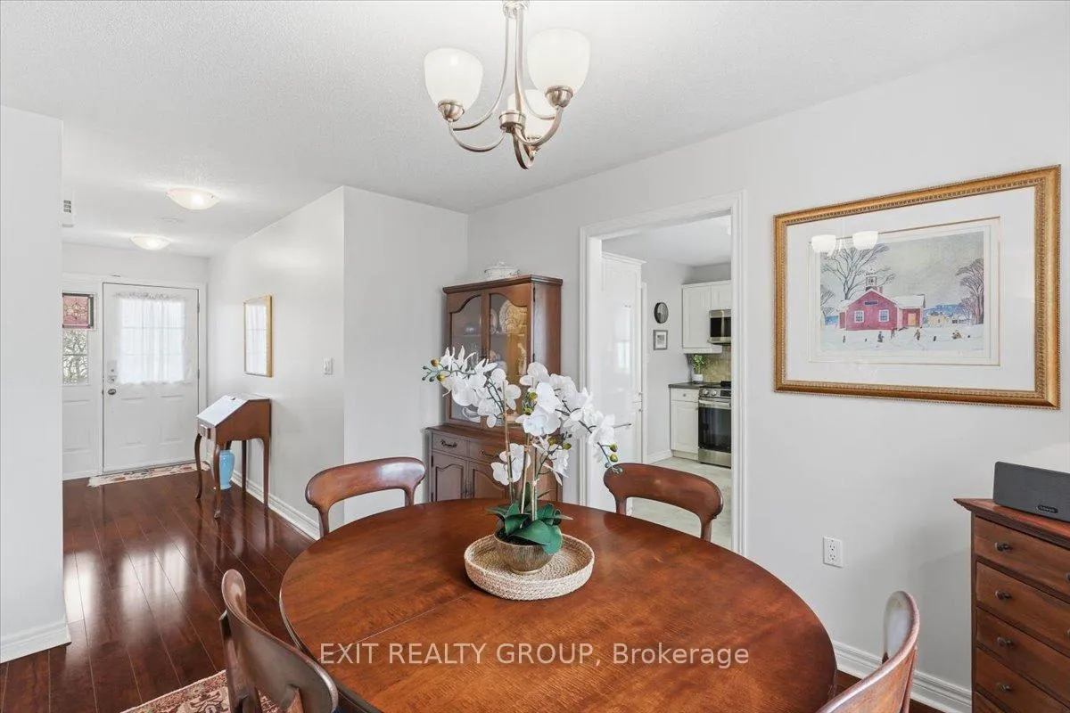 Photo 15 of 26 Lockwood Drive, Brighton — HOMEH