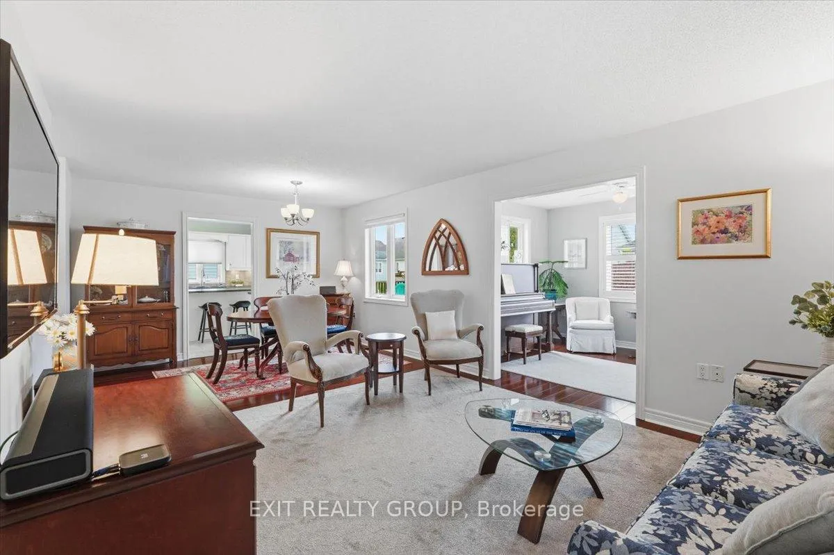 Photo 16 of 26 Lockwood Drive, Brighton — HOMEH