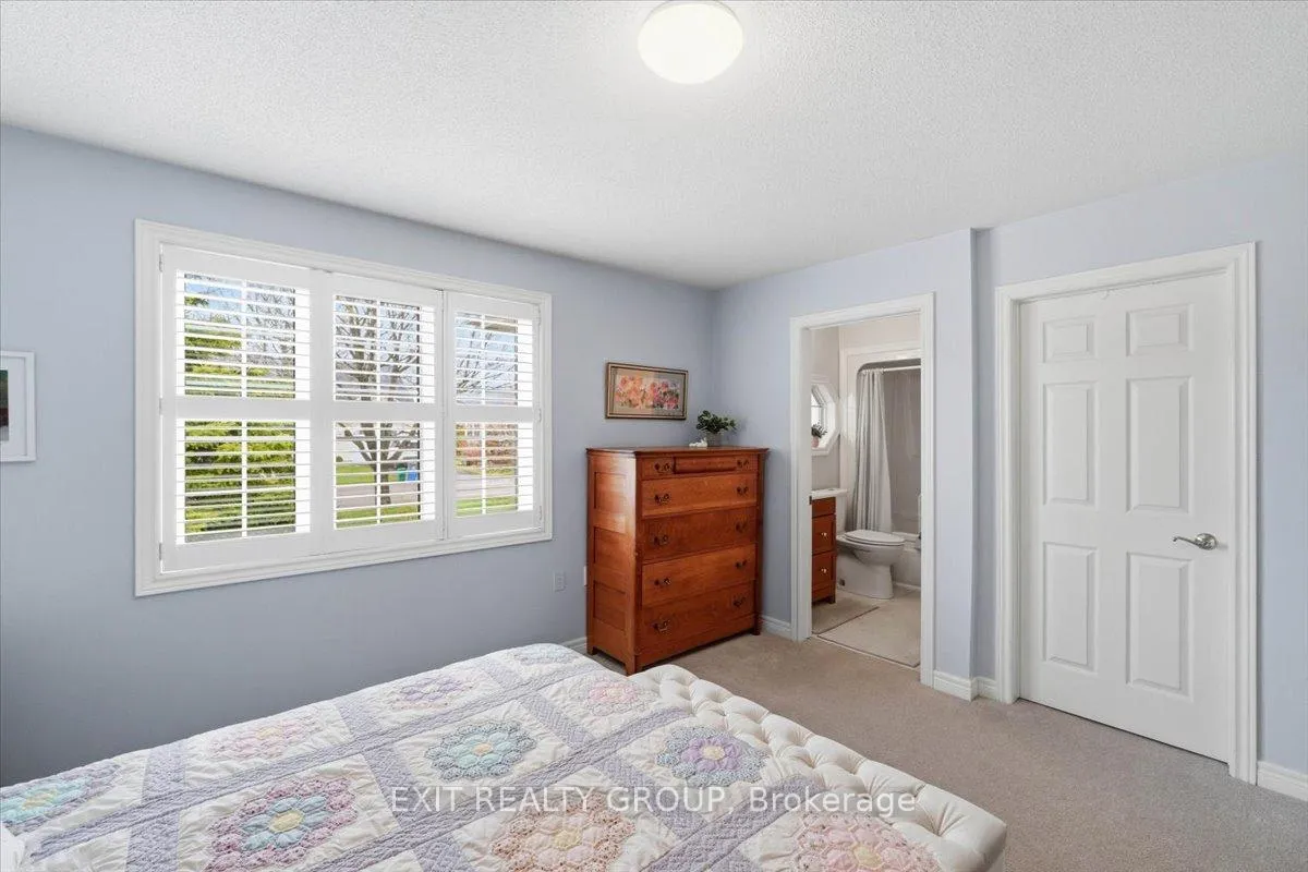 Photo 20 of 26 Lockwood Drive, Brighton — HOMEH