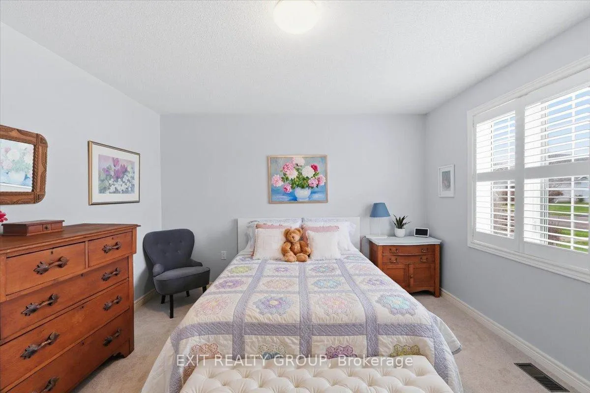 Photo 21 of 26 Lockwood Drive, Brighton — HOMEH