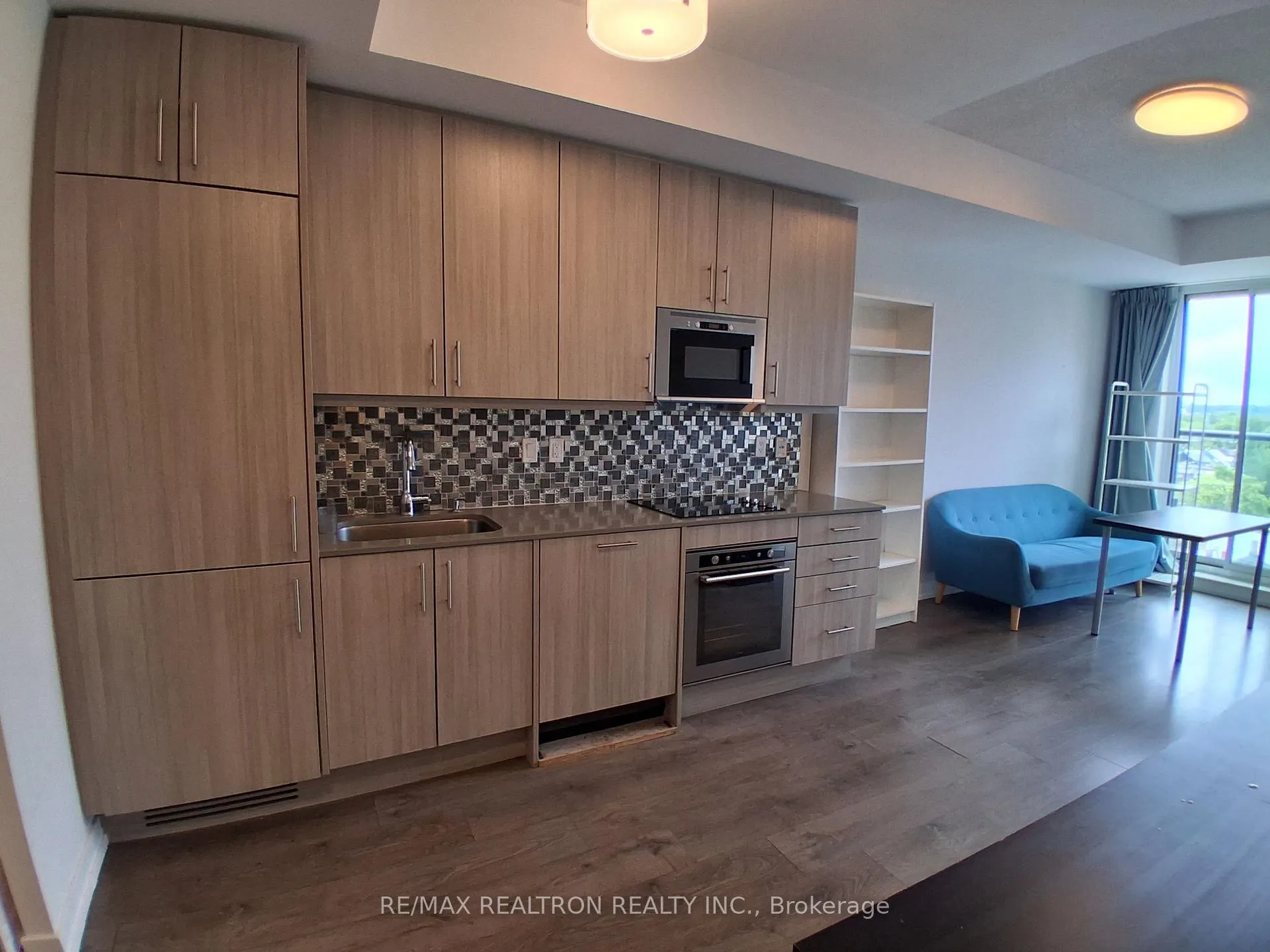 Photo 3 of Unit 821, 297 College Street, Toronto, Kensington-Chinatown — HOMEH