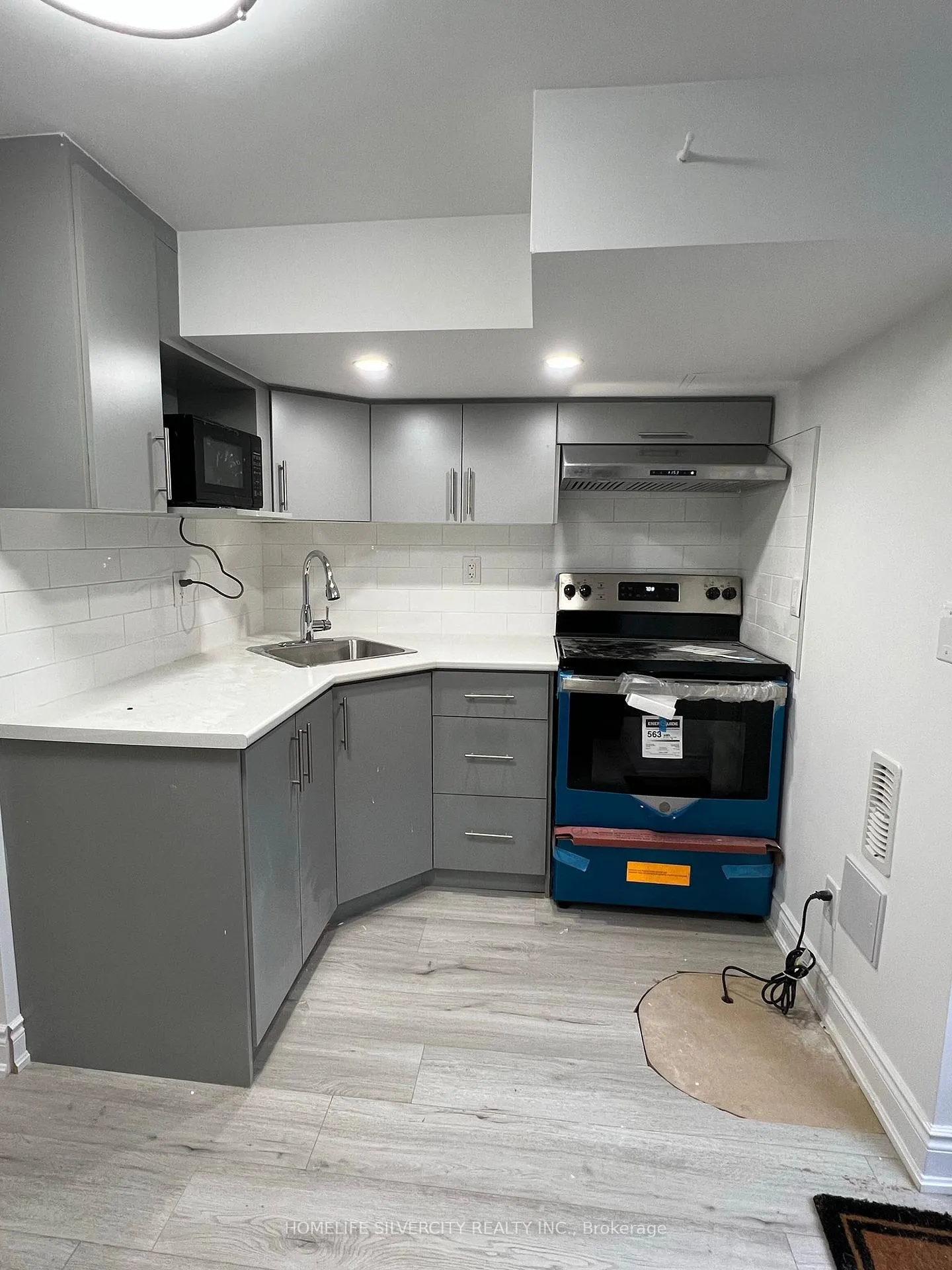 Photo 1 of Unit Bsmnt, 109 Monteith Crescent, Vaughan, Maple — HOMEH