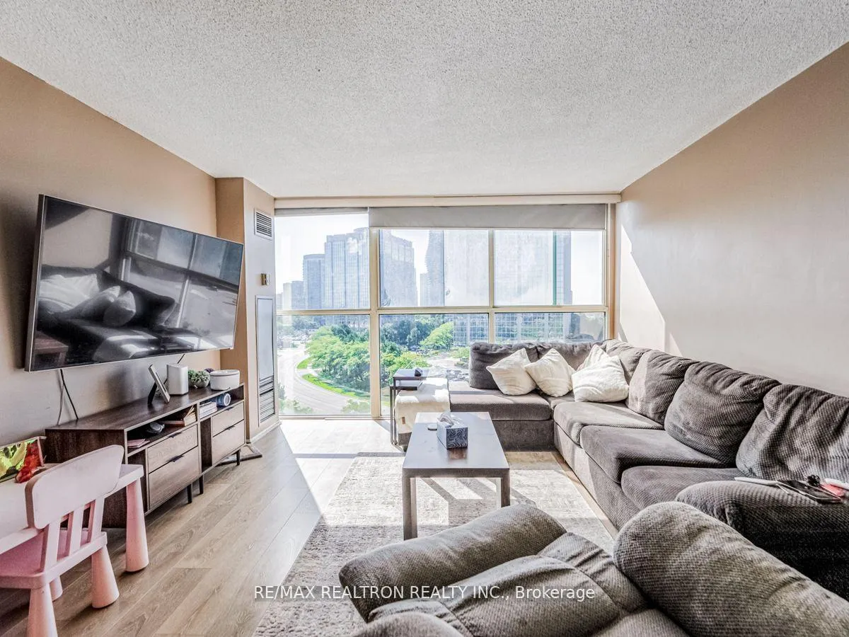 Photo 17 of Unit 618, 4185 Shipp Drive, Mississauga, City Centre — HOMEH