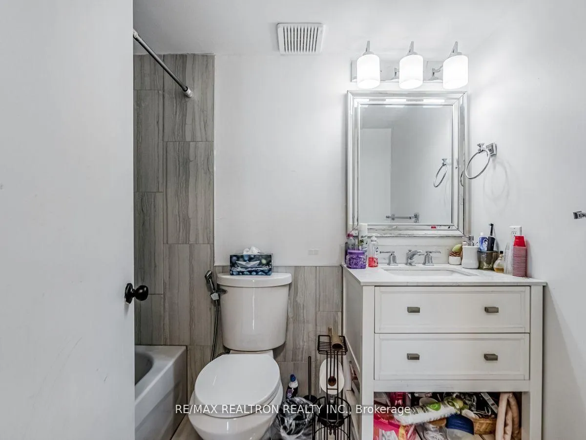 Photo 19 of Unit 618, 4185 Shipp Drive, Mississauga, City Centre — HOMEH