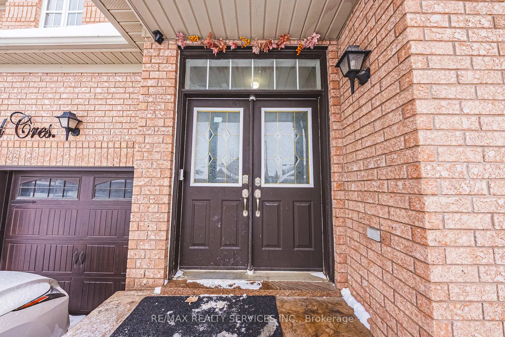 Photo 2 of 66 Citadel Crescent, Brampton, Vales of Castlemore North — HOMEH