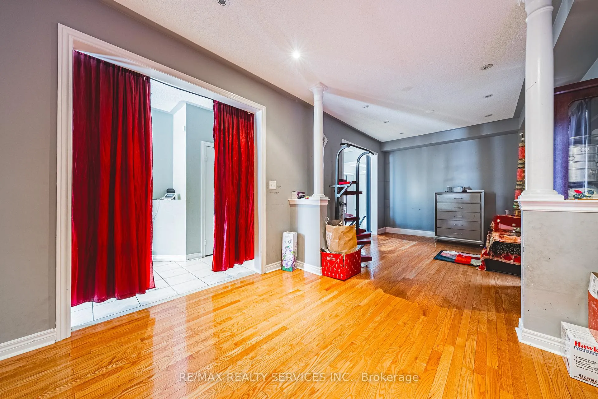 Photo 6 of 66 Citadel Crescent, Brampton, Vales of Castlemore North — HOMEH