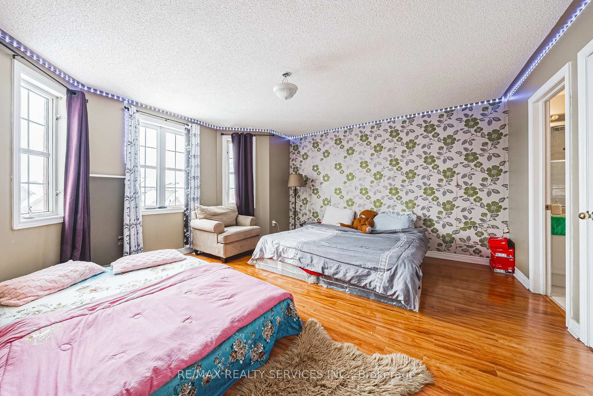 Photo 22 of 66 Citadel Crescent, Brampton, Vales of Castlemore North — HOMEH