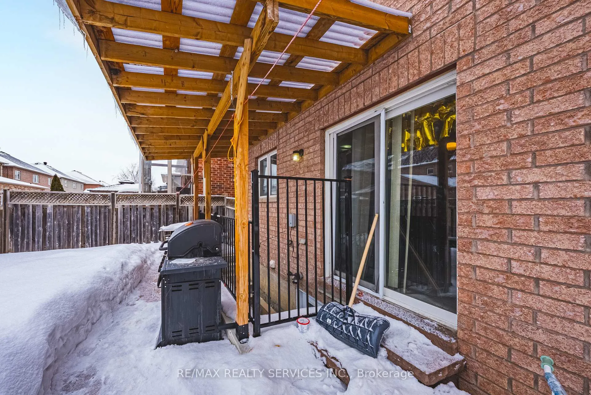 Photo 36 of 66 Citadel Crescent, Brampton, Vales of Castlemore North — HOMEH