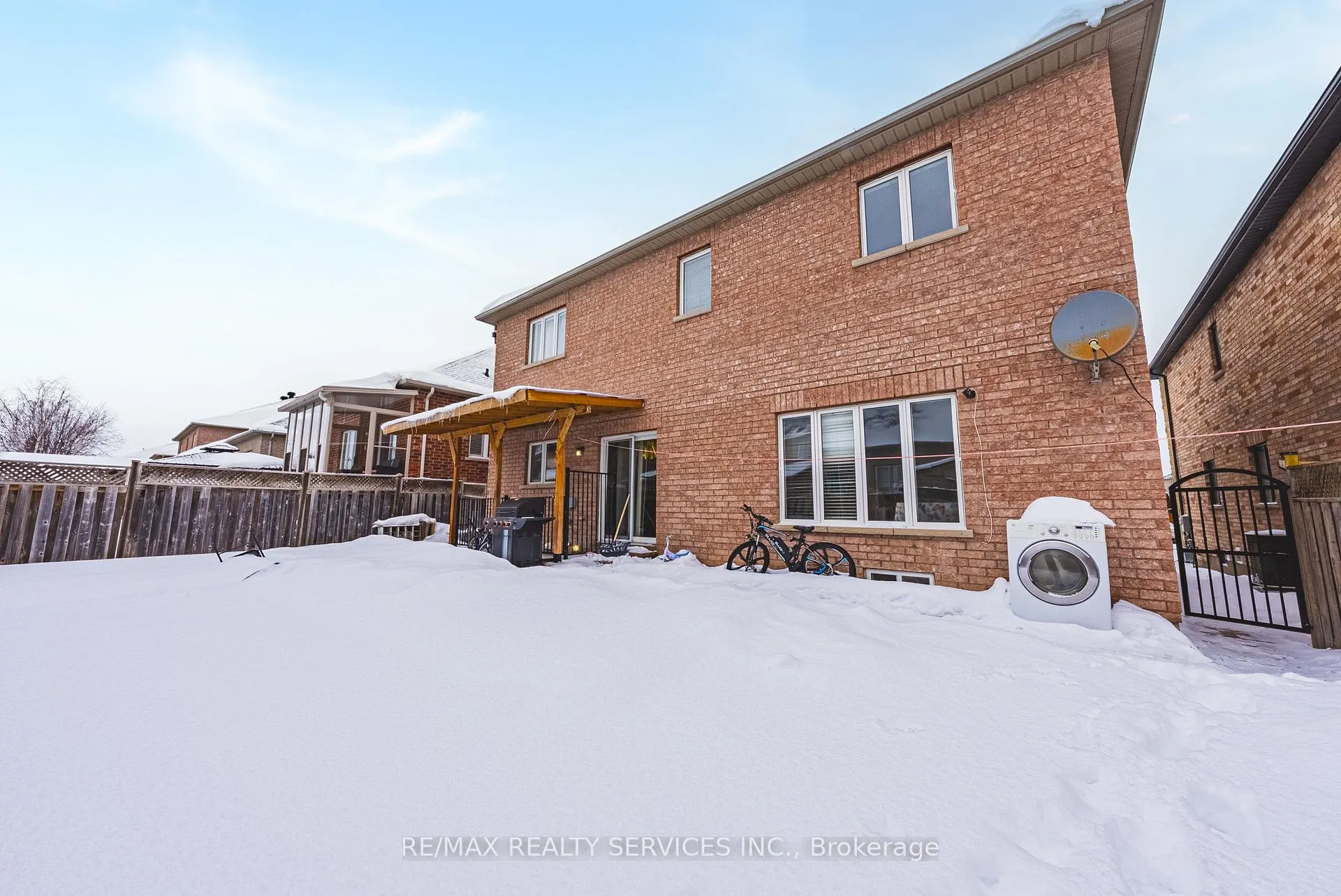 Photo 38 of 66 Citadel Crescent, Brampton, Vales of Castlemore North — HOMEH
