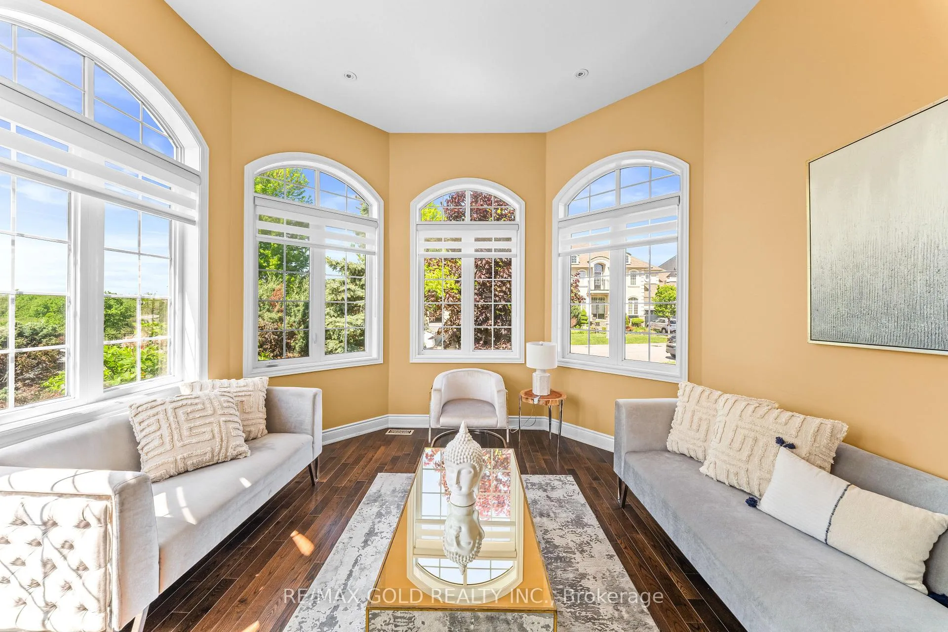 Photo 9 of 18 Hampton Springs Drive, Brampton, Bram East — HOMEH
