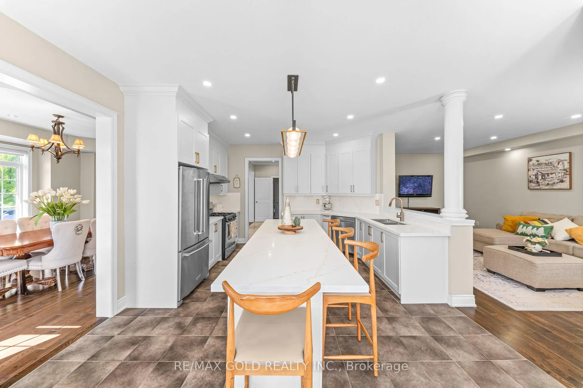 Photo 17 of 18 Hampton Springs Drive, Brampton, Bram East — HOMEH