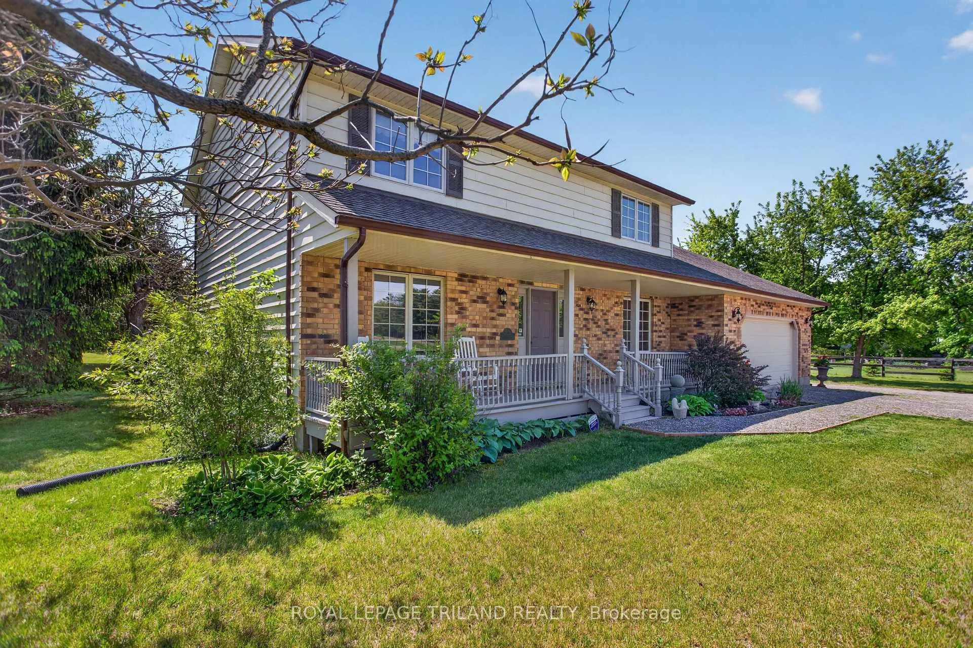 Photo 5 of 8651 Irish Drive, Strathroy-Caradoc, Rural Strathroy-Caradoc — HOMEH