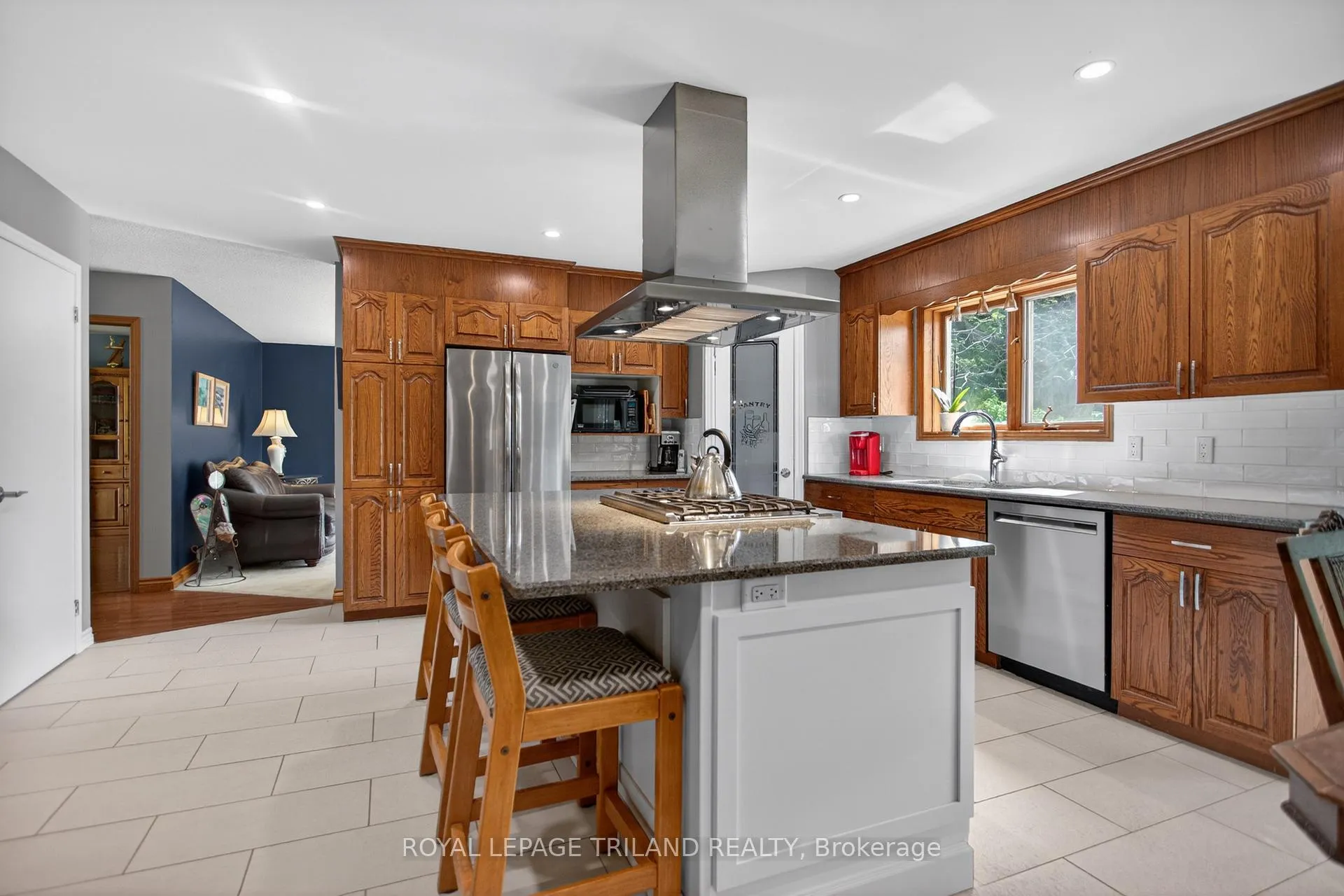 Photo 14 of 8651 Irish Drive, Strathroy-Caradoc, Rural Strathroy-Caradoc — HOMEH